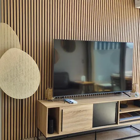 T2, Vue Imprenable Sur Le Port, Parking, Clim, Wifi Апартаменты Агд
