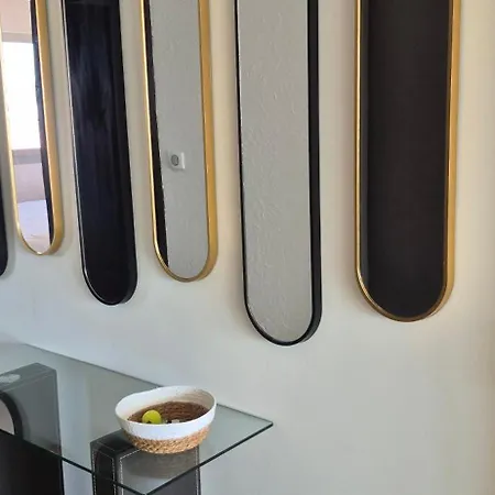 T2, Vue Imprenable Sur Le Port, Parking, Clim, Wifi 아파트 *