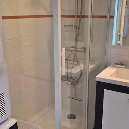 아파트 T2, Vue Imprenable Sur Le Port, Parking, Clim, Wifi 아그